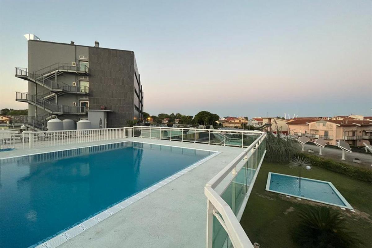 Mood Hotel Città Sant'Angelo Esterno foto